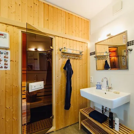 Nyaraló Reetdachhaus 